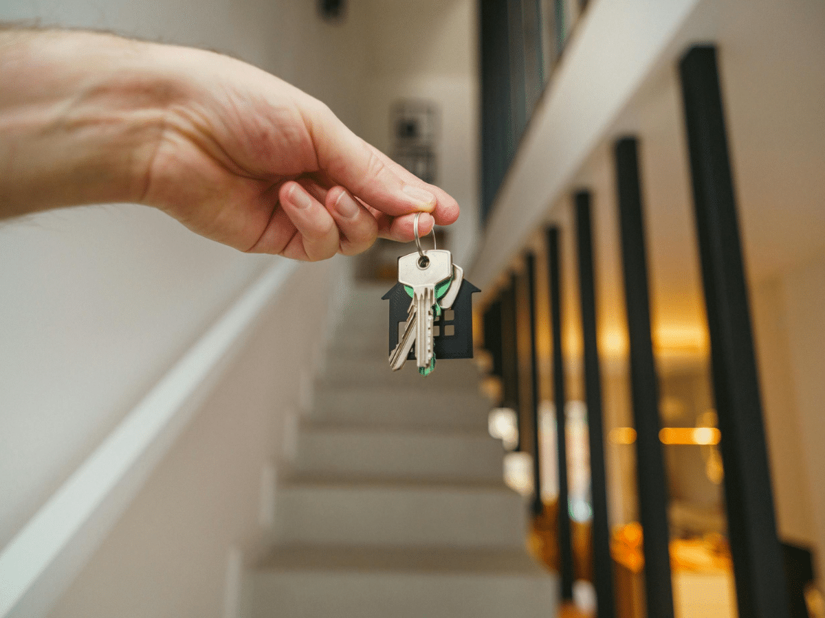 Quick guide to refinancing your Tallahassee home. Simple ways to lower your payments or access cash.
